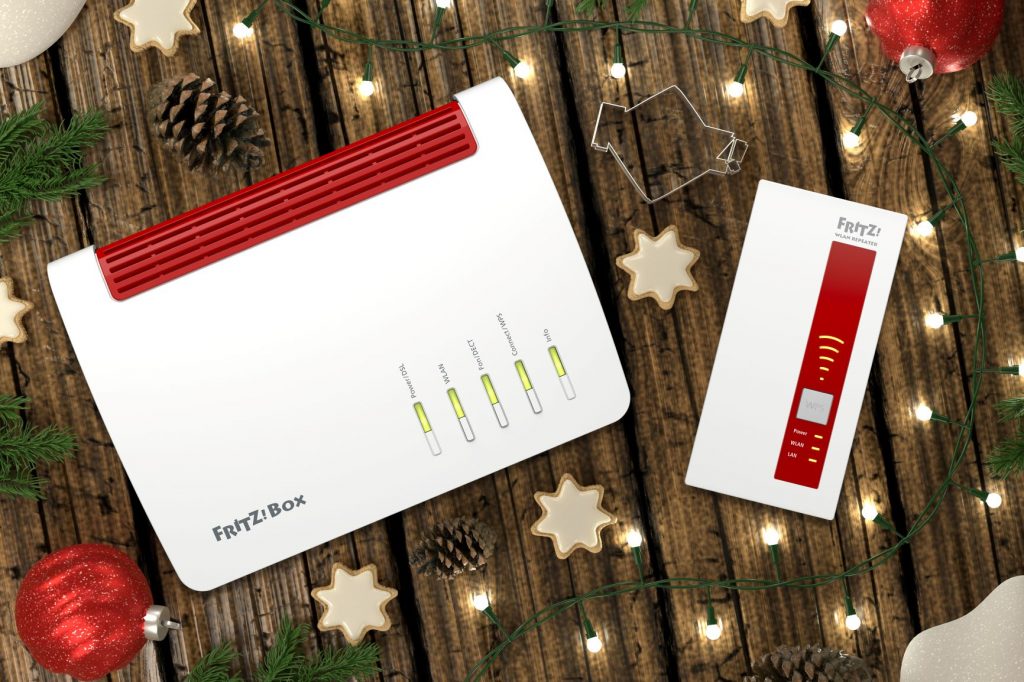 AVM_FRITZBox_7590_und_FRITZWLAN_Repeater_1750E MALE