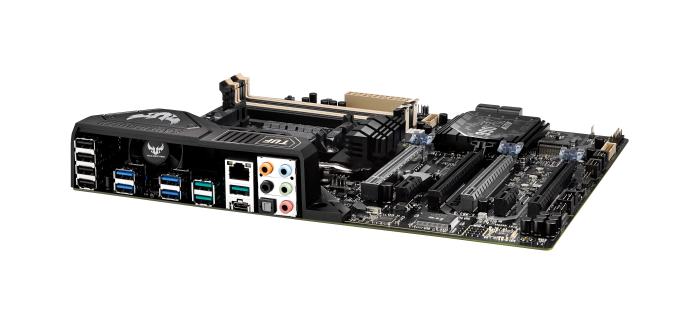 asus-sabertooth-990fx-r3-0